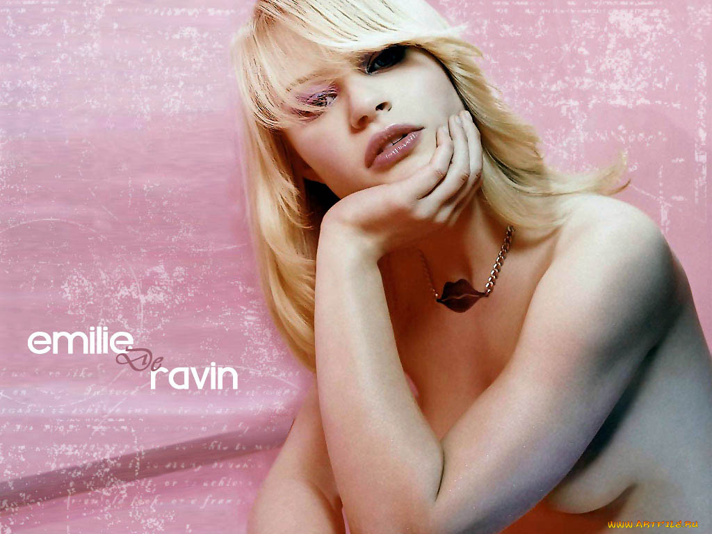 Emilie De Ravin, 
